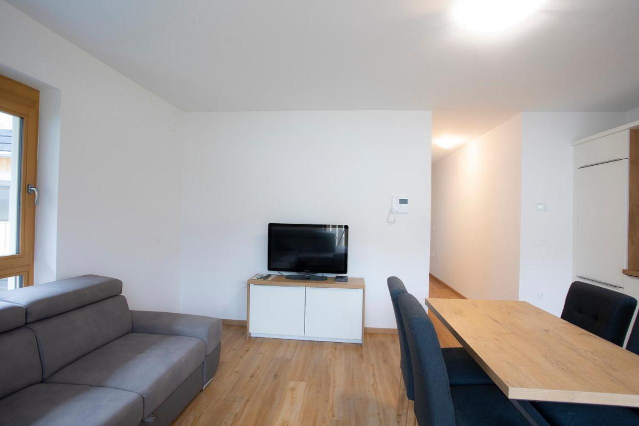 Apartment Bistra ครานสกา โกรา ภายนอก รูปภาพ
